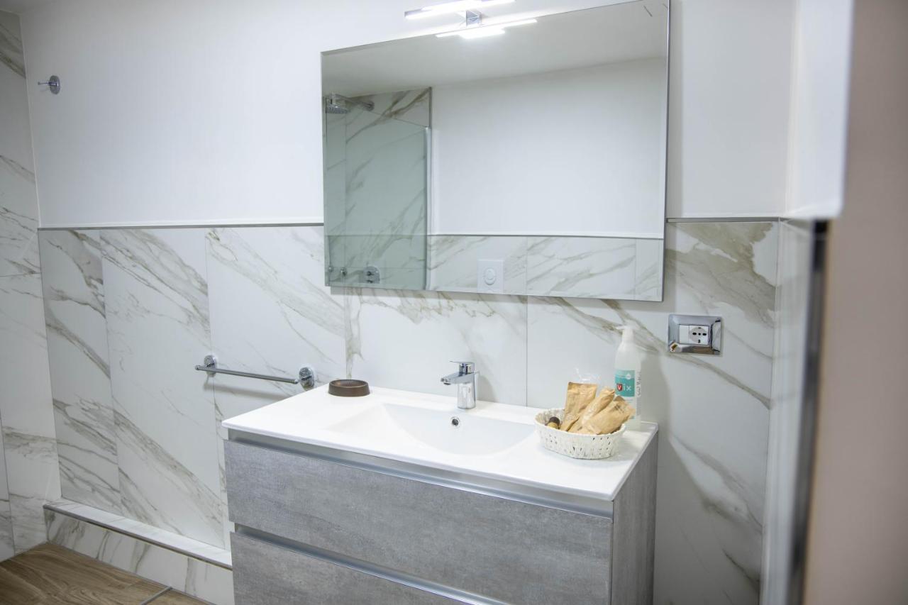 Beltrani Rent Rooms מראה חיצוני תמונה